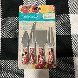 Pioneer woman cheese set